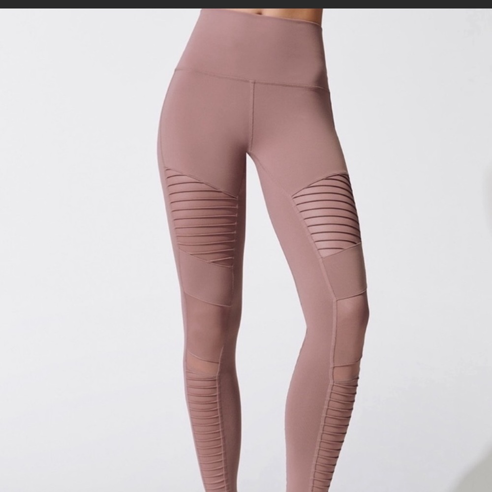 ALO high waisted Moto leggings, size XS, color: Mauve
